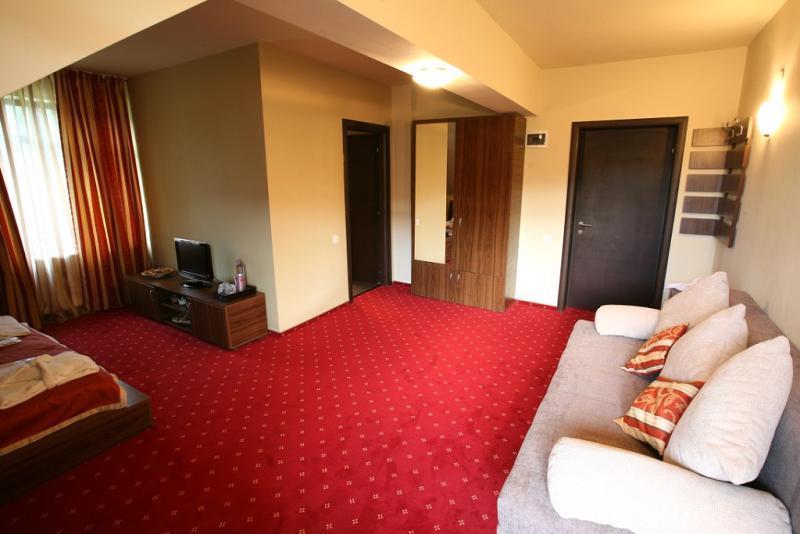 Maya House Hotel เปรดัล ภายนอก รูปภาพ