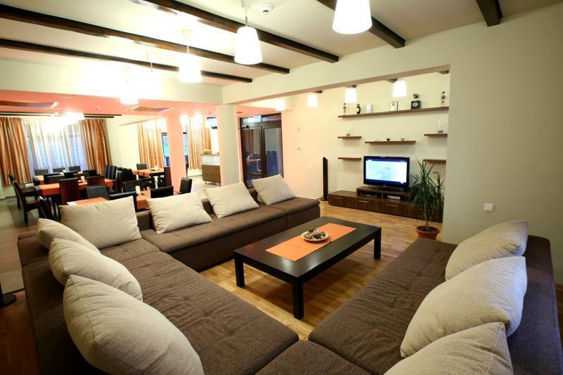 Maya House Hotel เปรดัล ภายนอก รูปภาพ