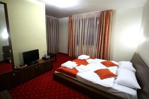 Maya House Hotel เปรดัล ภายนอก รูปภาพ